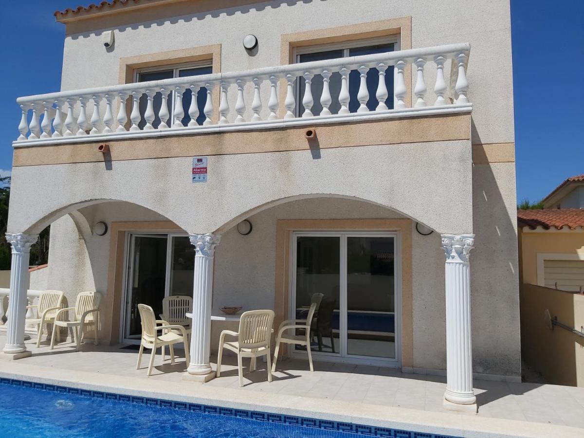 Casa Amb Piscina Privada Villa Empuriabrava Luaran gambar