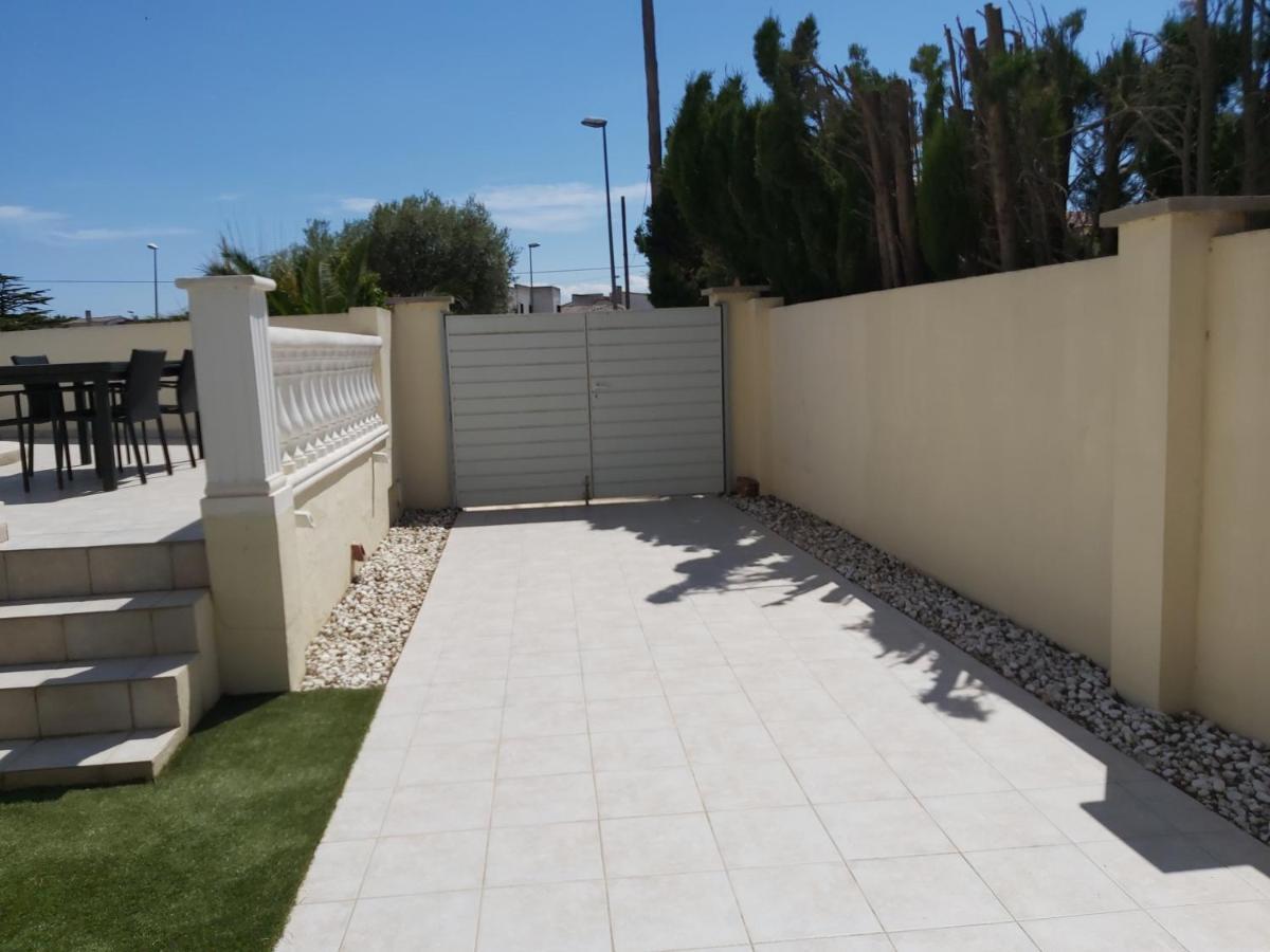 Casa Amb Piscina Privada Villa Empuriabrava Luaran gambar
